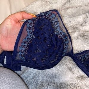 Victoria’s Secret bra